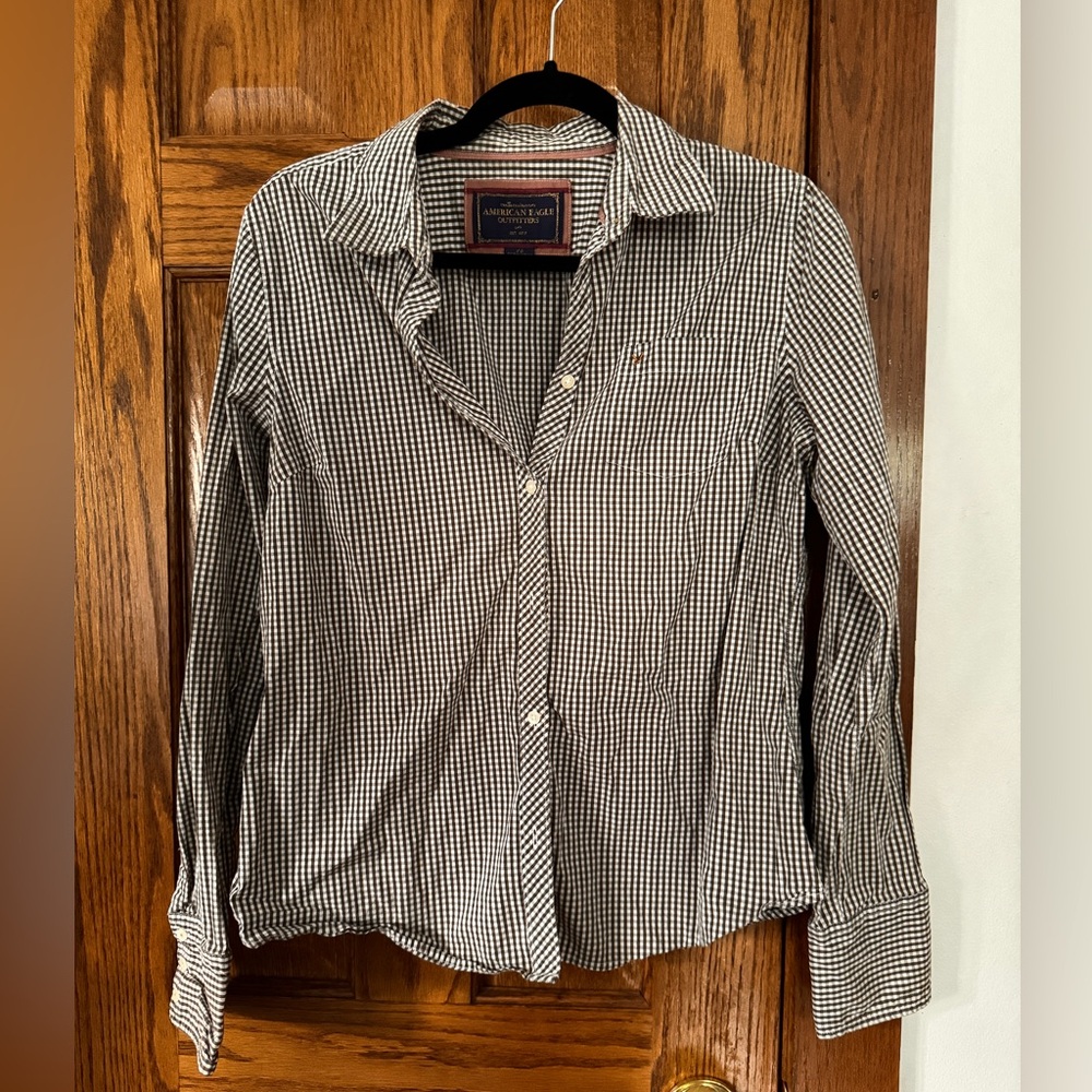 American Eagle Brown checkered button down